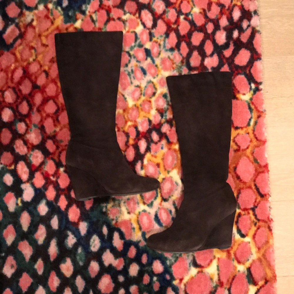 Charles David dark brown wedge suede boot - 7